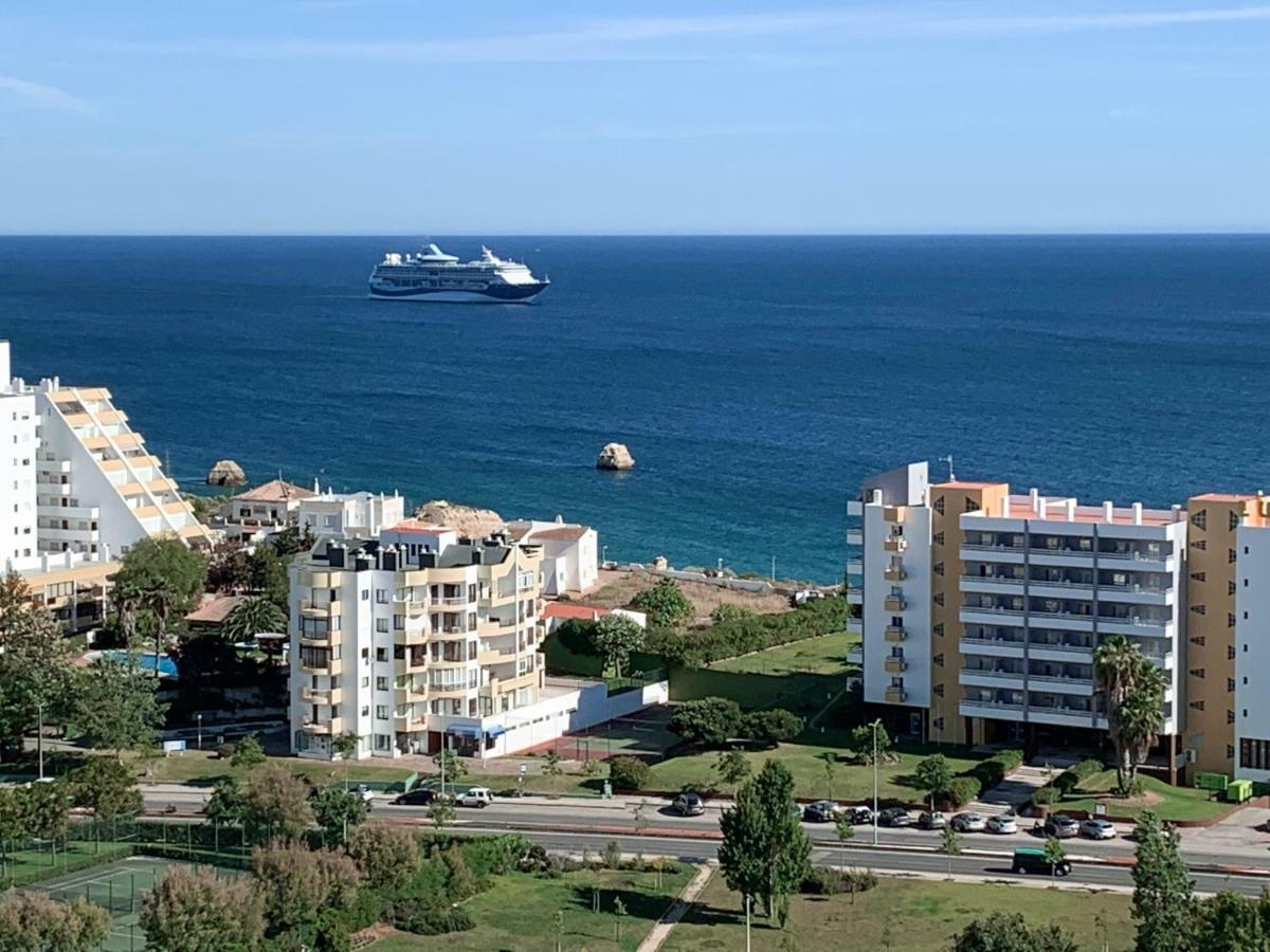 Panoramic Apartment In Portimao: Ocean View, Wifi Екстер'єр фото