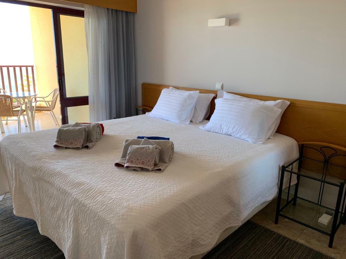Panoramic Apartment In Portimao: Ocean View, Wifi Екстер'єр фото